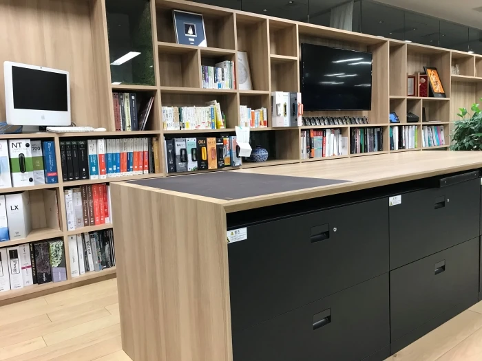 作業台・カタログエリア