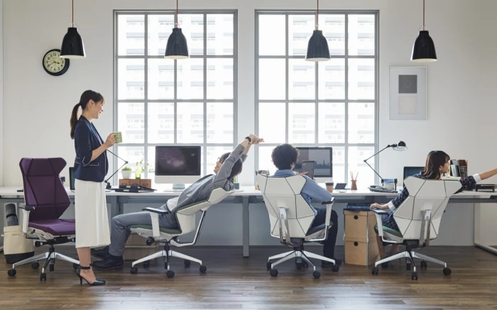 FLIP FLAP Chair (フリップフラップチェア)―「集中/リラックス/リフレッシュ」を自然に切り替えられる―