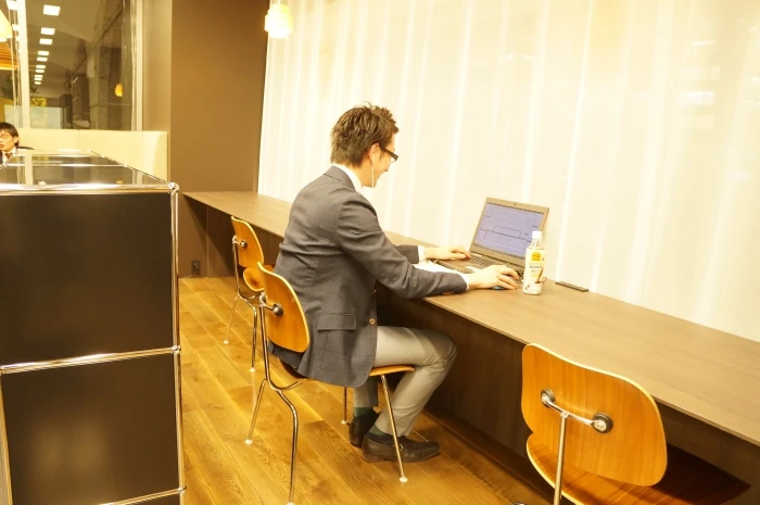 ＜３＞目と肩を癒して、集中力をアップ