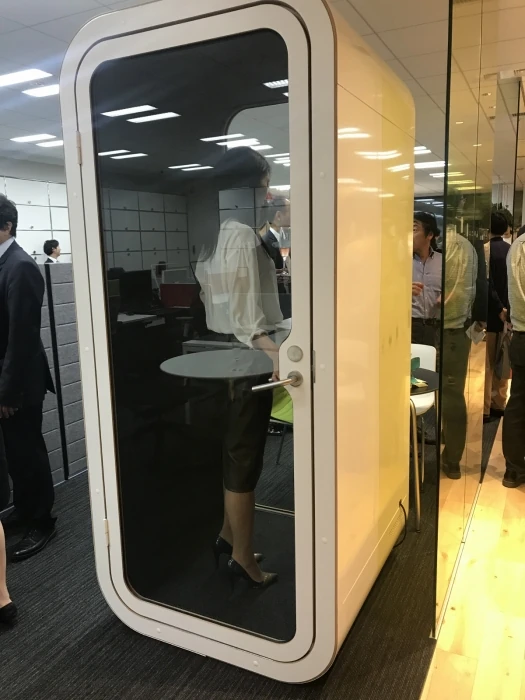 海外のオフィスにありそうなユニークな家具