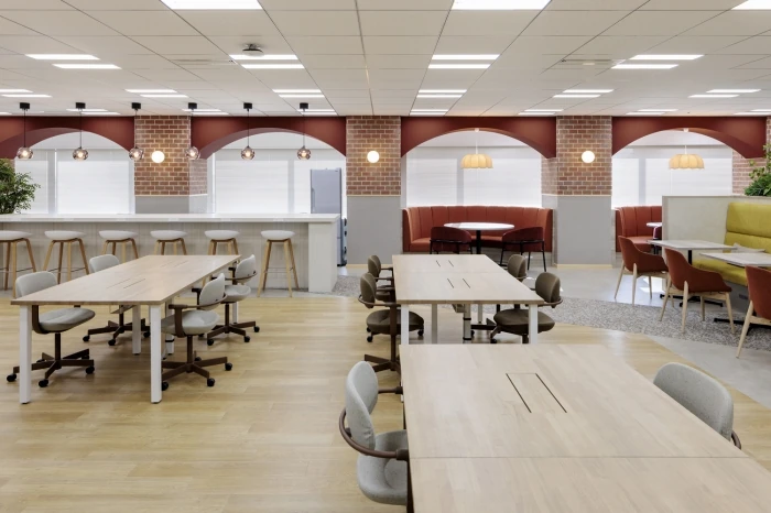 株式会社イープラス