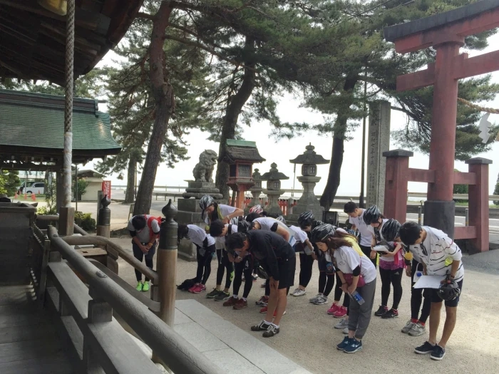 8:40　第5チェックポイント到着／白髭神社