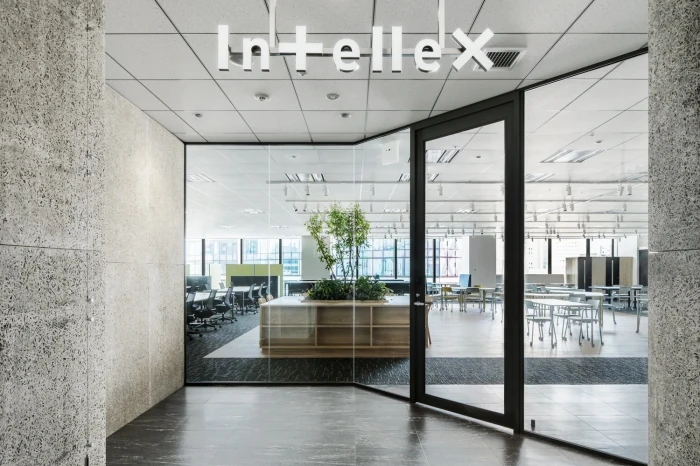 株式会社インテリックス