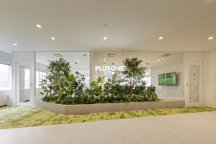 株式会社プラスワン