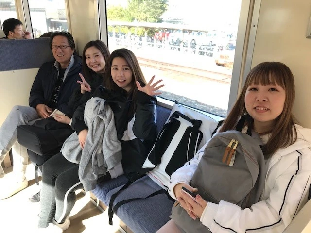 ■11時30分発の電車に乗る