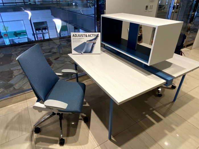 ■デザインデスク「Antenna（アンテナ）」