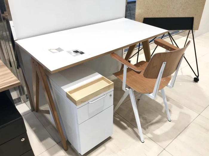 選べるワークデスクとチェア、ワゴン