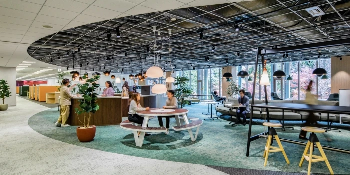 都内某メーカー