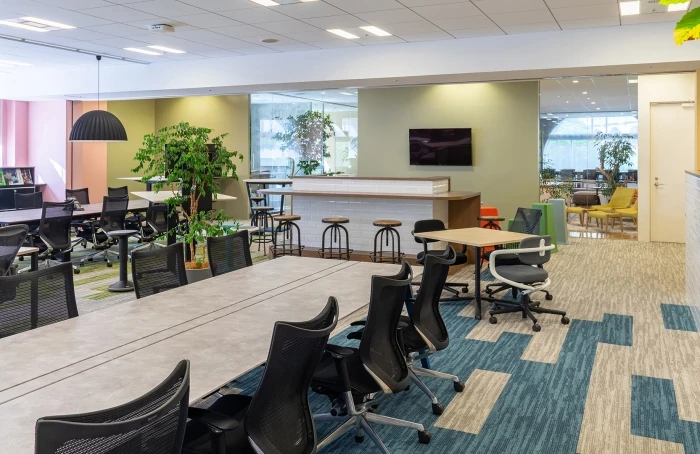 壁の塗装を明るい色に