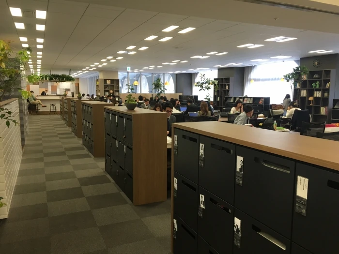 ■ミニマリストを目指したフリーアドレス運用