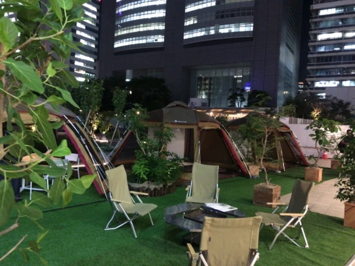 まるでオフィスじゃない！？自然派必見の"社内アウトドア"