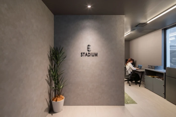 株式会社スタジアム