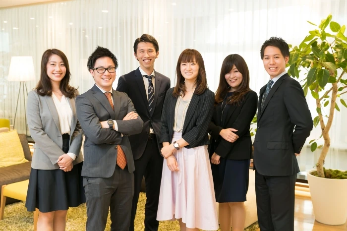 株式会社ヴィスは、Great Place to Work®の2017年日本版「働きがいのある会社ランキング」の＜従業員100-999人＞部門において、ベストカンパニーに選出されました。