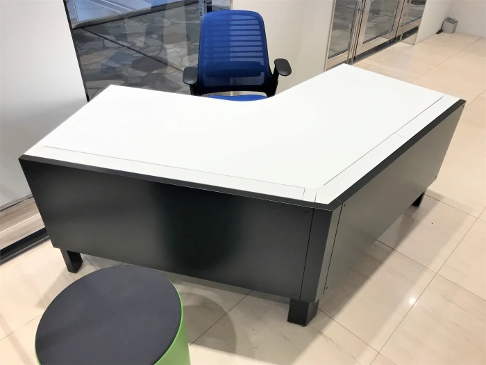 同時に複数作業が可能な個別ワークシーン