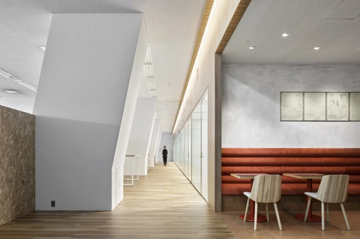 株式会社朝日新聞社